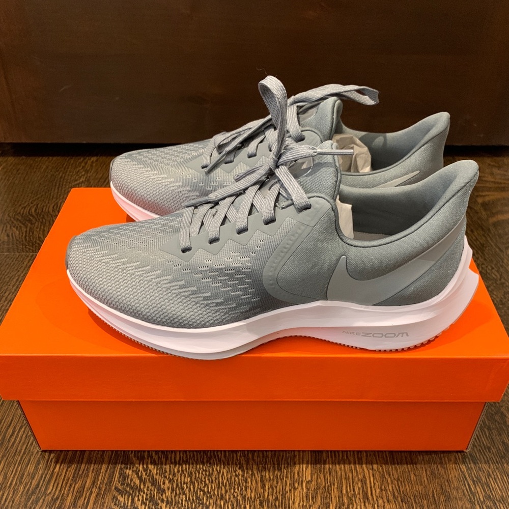 Nike Air Zoom Winflo 6 (Wide) - Size 6.5 Women’s